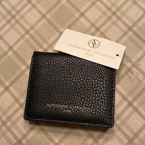 Adrienne Vittadini wallet